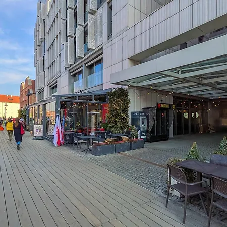 شقة Eleganckie Na Wyspie Spichrzow Z Balkonem W Gdansku By Renters
