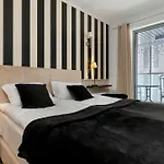 Eleganckie Na Wyspie Spichrzow Z Balkonem W Gdansku By Renters Danzica