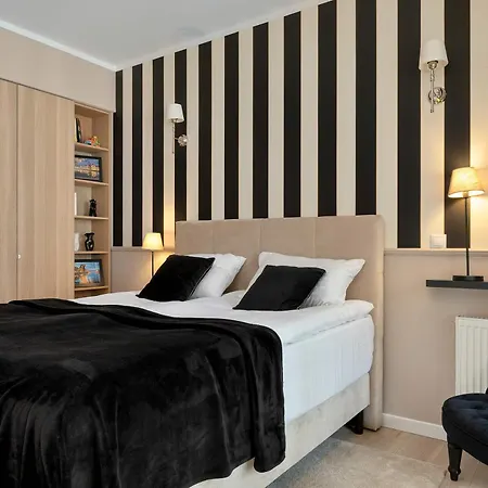 Eleganckie Na Wyspie Spichrzow Z Balkonem W Gdansku By Renters *